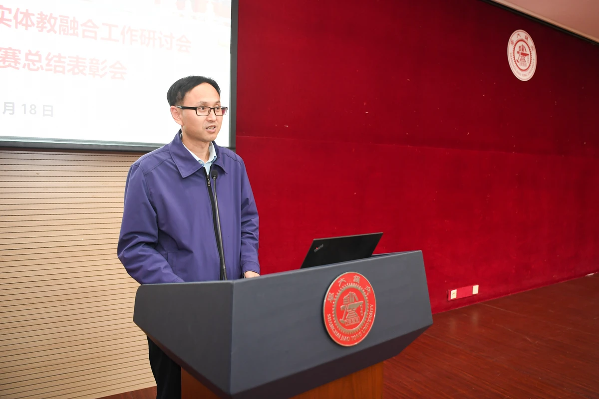 为什么一些职业球员罚球命中率不高?_1